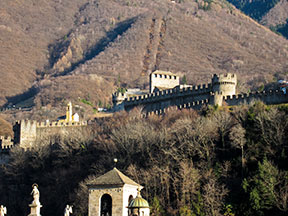 Bellinzona #3; castello di Montebello (Burg)