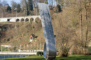 Rheinfall #5; Neuhausen am Rheinfall, Rhein, Rheinfallquai, Bahnlinie Zürich HB–Schaffhausen